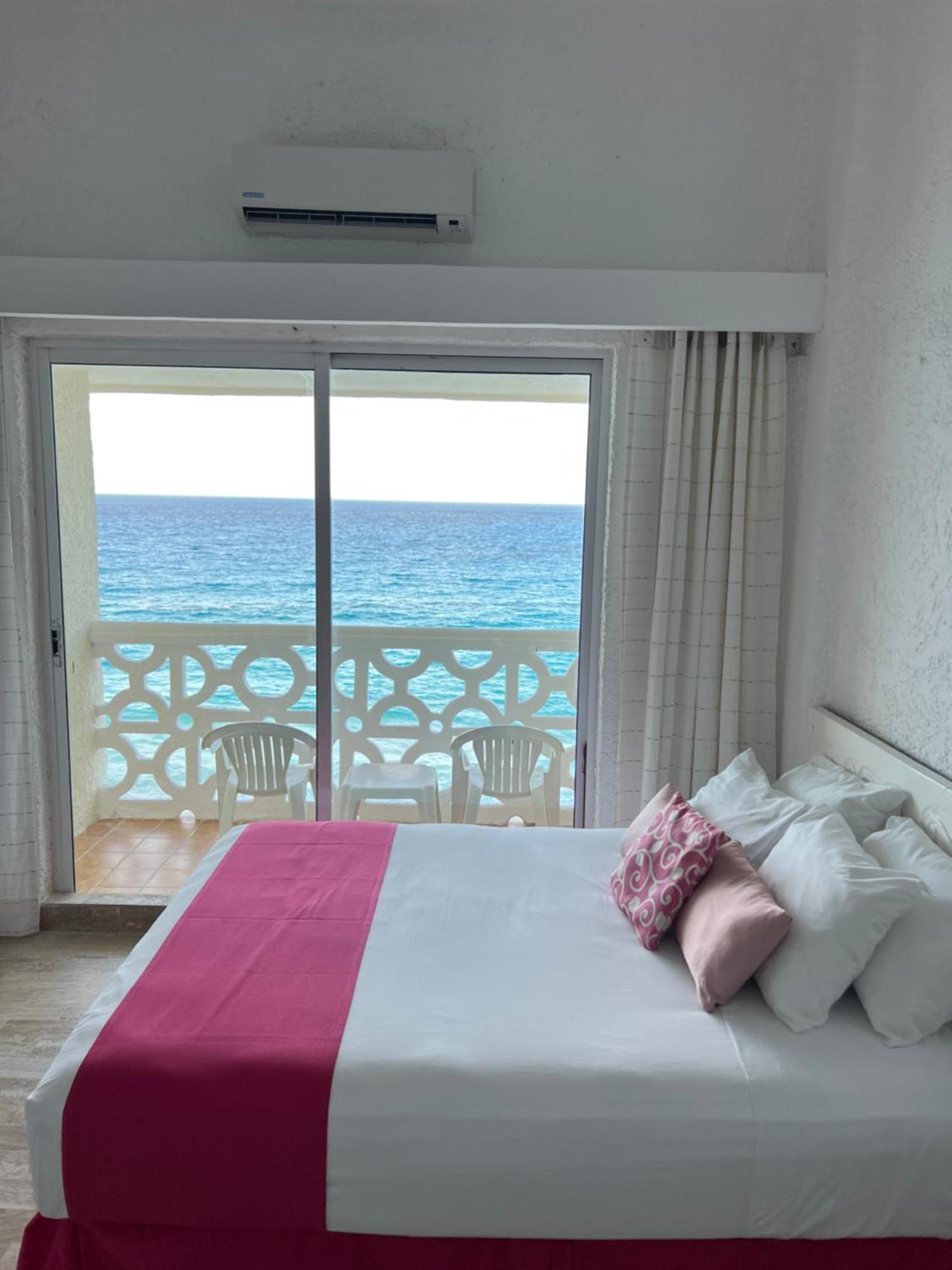 Bof Apartments Канкун Екстериор снимка