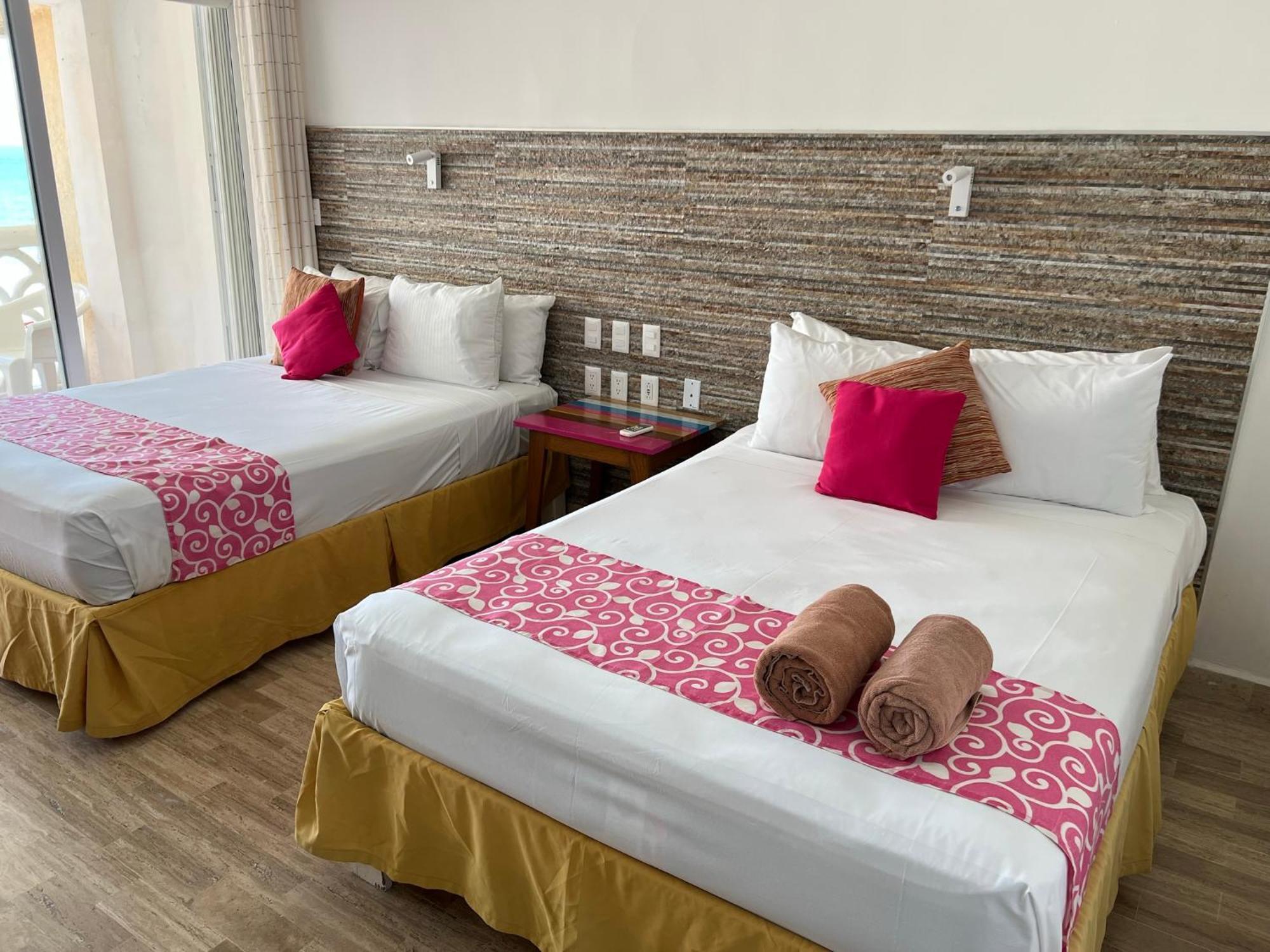 Bof Apartments Канкун Екстериор снимка